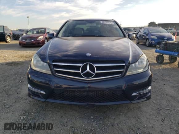2014 Mercedes-Benz C 250 Sport with VIN WDDGF4HB1EA966388, listed as a Copart auction lot 46436025 with 76,894 mi miles and Clean title. Bid and sale history available at DreamBid. Image 5.