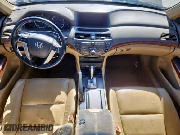 2009 Honda Accord EX-L with VIN 1HGCP36819A032357, listed as a Copart auction lot 90385485 with 217,826 mi miles and Clean title. Bid and sale history available at DreamBid. Image 8.