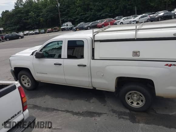 2018 Chevrolet Silverado 1500 Work Truck с VIN 1GCVKNEC8JZ346472, выставлен на аукционе IAAI как лот 42733256 с пробегом 149 011 миль миль и . История ставок и продаж доступна на DreamBid. Изображение 14.