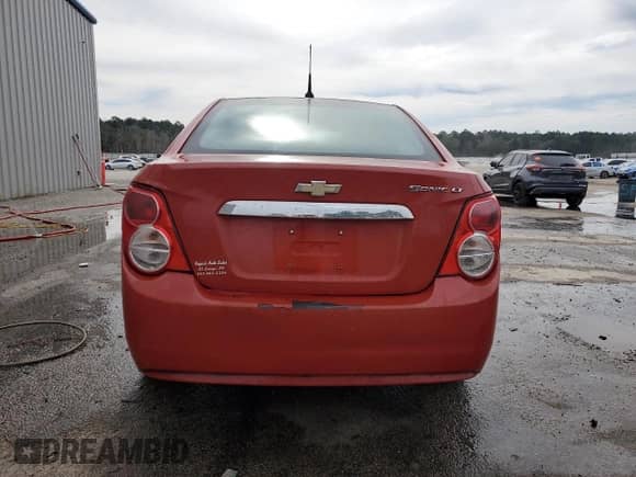 2012 Chevrolet Sonic LT с VIN 1G1JC5SH9C4140825, выставлен на аукционе Copart как лот 70483925 с пробегом 170 022 миль миль и Списание • Salvage title. История ставок и продаж доступна на DreamBid. Изображение 6.