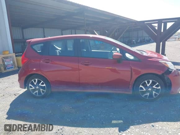 2015 Nissan Note SV z VIN 3N1CE2CP9FL400740, wystawiony jako IAAI lot #41978471 z przebiegiem 101 504 mil mil oraz . Historia ofert i sprzedaży dostępna na DreamBid. Obrazek 13.