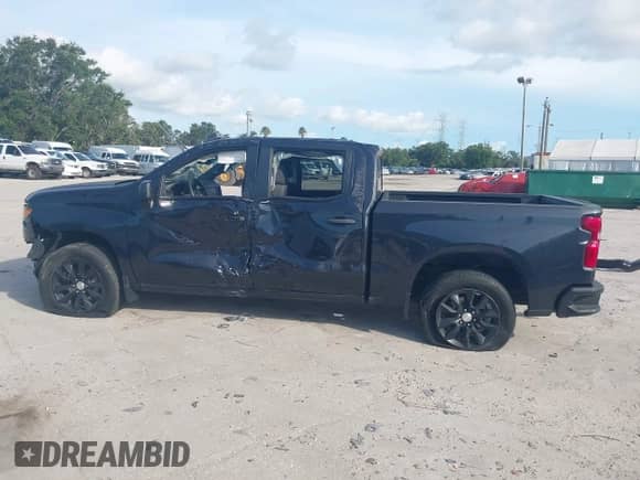 2023 Chevrolet Silverado 1500 Custom с VIN 1GCPABEK9PZ201340, выставлен на аукционе IAAI как лот 42692912 с пробегом Не указан миль и . История ставок и продаж доступна на DreamBid. Изображение 14.
