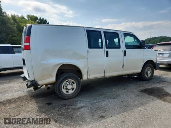 2016 Chevrolet Express Cargo с VIN 1GCWGAFF1G1307012, выставлен на аукционе Copart как лот 70891045 с пробегом 74 495 миль миль и Списание • Salvage title. История ставок и продаж доступна на DreamBid. Изображение 3.
