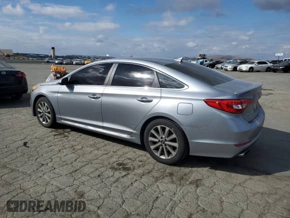 2017 Hyundai Sonata Sport с VIN 5NPE34AF5HH512942, выставлен на аукционе Copart как лот 82357385 с пробегом 72 725 миль миль и Списание • Salvage title. История ставок и продаж доступна на DreamBid. Изображение 2.