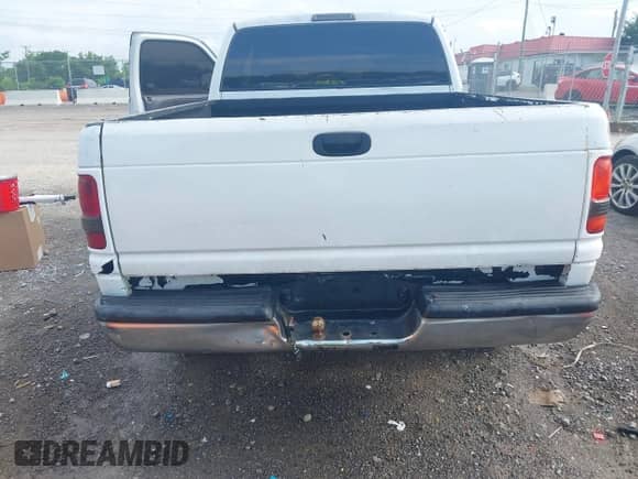 2001 Dodge 1500 with VIN 3B7HC13Y51G702829, listed as a IAAI auction lot 42684097 with 199,314 mi miles and . Bid and sale history available at DreamBid. Image 6.
