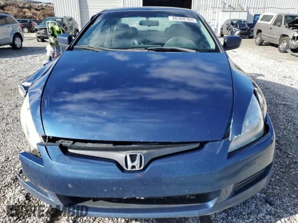 2003 Honda Accord EX z VIN 1HGCM82733A025419, wystawiony jako Copart lot #86368164 z przebiegiem 163 257 mil mil oraz Szkoda całkowita • Salvage title. Historia ofert i sprzedaży dostępna na DreamBid. Obrazek 5.