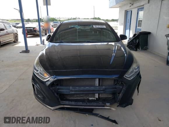 2018 Hyundai Sonata Limited Plus с VIN 5NPE34AB9JH681963, выставлен на аукционе Copart как лот 86127635 с пробегом 117 278 миль миль и Списание • Salvage title. История ставок и продаж доступна на DreamBid. Изображение 5.