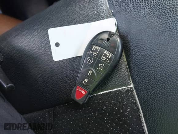 2017 Dodge Grand Caravan SXT с VIN 2C4RDGCGXHR827583, выставлен на аукционе IAAI как лот 43075896 с пробегом 148 631 миль миль и . История ставок и продаж доступна на DreamBid. Изображение 11.