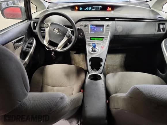 2014 Toyota Prius Two с VIN JTDKN3DU1E0374682, выставлен на аукционе Copart как лот 82469875 с пробегом 343 848 миль миль и Чистый • Clean title. История ставок и продаж доступна на DreamBid. Изображение 8.