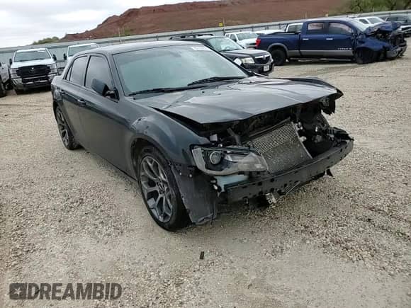 2015 Chrysler 300 S with VIN 2C3CCABG0FH872269, listed as a Copart auction lot 82169685 with 112,961 mi miles and Salvage title. Bid and sale history available at DreamBid. Image 14.