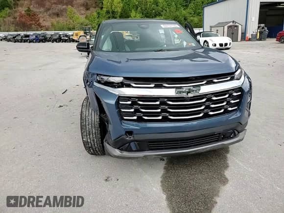 2026 Chevrolet Equinox AWD LT z VIN 3GNAXPEG7TL142522, wystawiony jako Copart lot #69757155 z przebiegiem 4 821 mil mil oraz Szkoda całkowita • Salvage title. Historia ofert i sprzedaży dostępna na DreamBid. Obrazek 14.