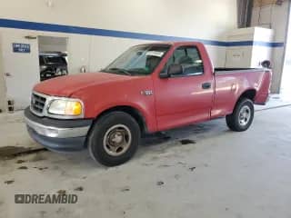 2000 Ford F-150 XL z VIN 3FTZF1728YMA82345, wystawiony jako Copart lot #82138905 z przebiegiem 243 259 mil mil oraz Szkoda całkowita • Salvage title. Historia ofert i sprzedaży dostępna na DreamBid. Obrazek 1.