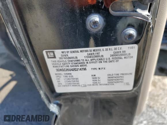 2002 Chevrolet Suburban LT z VIN 3GNGC26U42G214796, wystawiony jako Copart lot #57708045 z przebiegiem Nie podano mil oraz Szkoda całkowita • Salvage title. Historia ofert i sprzedaży dostępna na DreamBid. Obrazek 13.