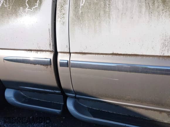 2002 GMC Sierra 1500 SLE с VIN 2GTEC19T521378421, выставлен на аукционе IAAI как лот 43137051 с пробегом Не указан миль и . История ставок и продаж доступна на DreamBid. Изображение 12.