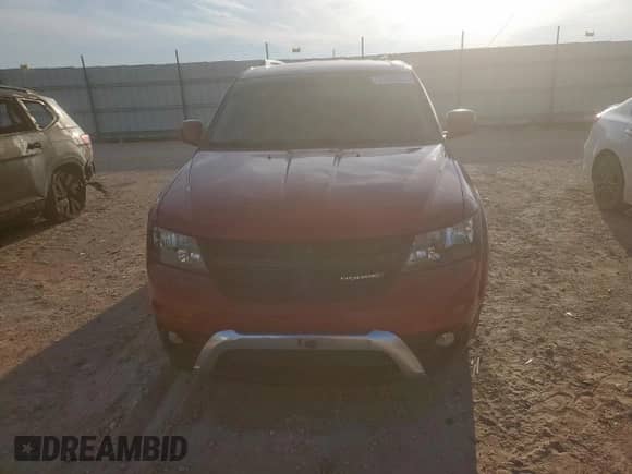 2017 Dodge Journey Crossroad with VIN 3C4PDCGB5HT706097, listed as a Copart auction lot 71240005 with 112,205 mi miles and Salvage title. Bid and sale history available at DreamBid. Image 5.