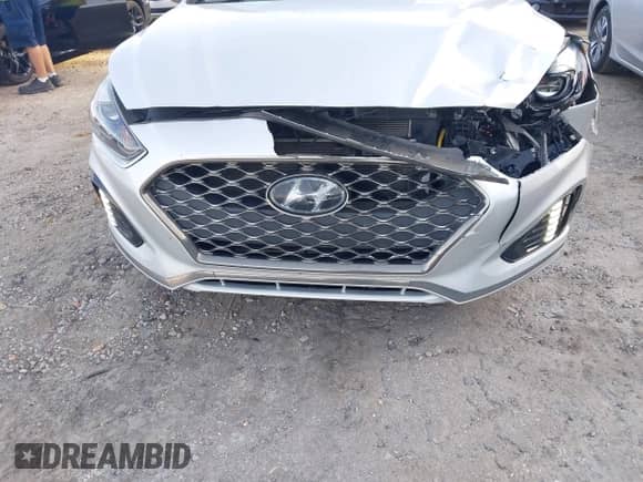 2018 Hyundai Sonata Limited with VIN 5NPE34AF1JH704672, listed as a IAAI auction lot 42234286 with 68,000 mi miles and . Bid and sale history available at DreamBid. Image 6.