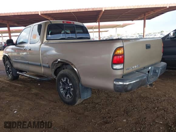 2002 Toyota Tundra SR5 с VIN 5TBRN34122S313900, выставлен на аукционе IAAI как лот 43481700 с пробегом 314 396 миль миль и . История ставок и продаж доступна на DreamBid. Изображение 3.