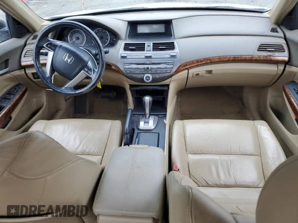 2008 Honda Accord EX-L with VIN 1HGCP26878A108530, listed as a Copart auction lot 84721845 with 165,333 mi miles and Salvage title. Bid and sale history available at DreamBid. Image 8.