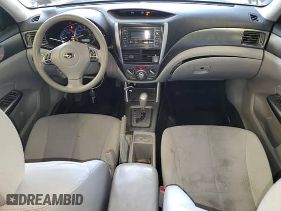 2012 Subaru Forester X Premium z VIN JF2SHADC3CH412917, wystawiony jako Copart lot #87267035 z przebiegiem 114 444 mil mil oraz Czysty tytuł • Clean title. Historia ofert i sprzedaży dostępna na DreamBid. Obrazek 8.