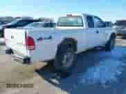 2003 Dodge Dakota с VIN 1D7HG12X43S345125, выставлен на аукционе IAAI как лот 41327861 с пробегом 312 385 миль миль и . История ставок и продаж доступна на DreamBid. Изображение 4.