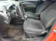 2013 Chevrolet Sonic LT с VIN 1G1JC6SB1D4228755, выставлен на аукционе Copart как лот 64185375 с пробегом 76 813 миль миль и На запчасти • Non repairable. История ставок и продаж доступна на DreamBid. Изображение 7.