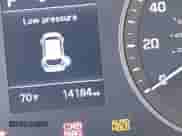 2019 Hyundai Tucson SEL z VIN KM8J33AL4KU991829, wystawiony jako IAAI lot #42002700 z przebiegiem 14 184 mil mil oraz . Historia ofert i sprzedaży dostępna na DreamBid. Obrazek 15.