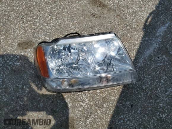 2004 Jeep Grand Cherokee Overland с VIN 1J8GW68J54C217103, выставлен на аукционе Copart как лот 62670434 с пробегом Не указан миль и Списание • Salvage title. История ставок и продаж доступна на DreamBid. Изображение 13.