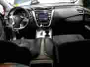 2017 Nissan Murano Platinum z VIN 5N1AZ2MH6HN203670, wystawiony jako Copart lot #71250065 z przebiegiem 131 335 mil mil oraz Szkoda całkowita • Salvage title. Historia ofert i sprzedaży dostępna na DreamBid. Obrazek 8.