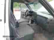 2002 Chevrolet Silverado 1500 Commercial с VIN 1GCEC14W02Z173601, выставлен на аукционе IAAI как лот 42230977 с пробегом 242 927 миль миль и . История ставок и продаж доступна на DreamBid. Изображение 5.