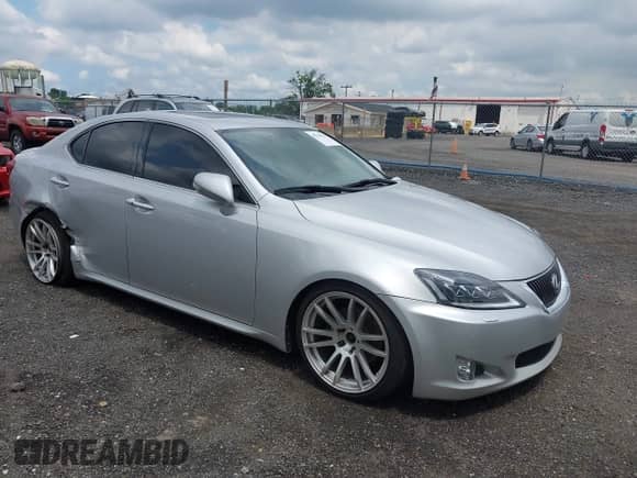 2010 Lexus IS 250 z VIN JTHCF5C29A5039078, wystawiony jako IAAI lot #42718134 z przebiegiem 141 990 mil mil oraz . Historia ofert i sprzedaży dostępna na DreamBid. Obrazek 1.