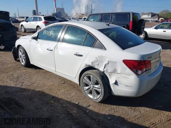 2013 Chevrolet Cruze LTZ with VIN 1G1PG5SB9D7101274, listed as a IAAI auction lot 43313091 with Not provided miles and . Bid and sale history available at DreamBid. Image 3.