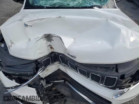 2023 Jeep Grand Cherokee Laredo with VIN 1C4RJJAG7P8874573, listed as a Copart auction lot 68704405 with 44,273 mi miles and Salvage title. Bid and sale history available at DreamBid. Image 12.