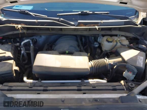 2020 Chevrolet Silverado 1500 Custom z VIN 3GCPWBEH7LG202518, wystawiony jako IAAI lot #43323804 z przebiegiem 144 041 mil mil oraz . Historia ofert i sprzedaży dostępna na DreamBid. Obrazek 10.
