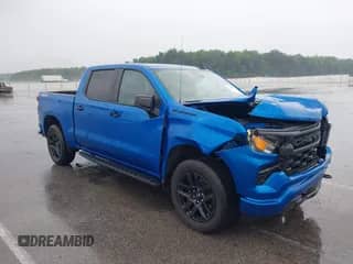 2024 Chevrolet Silverado 1500 Custom with VIN 3GCPDBEK9RG187823, listed as a IAAI auction lot 42420800 with 3,896 mi miles and . Bid and sale history available at DreamBid. Image 1.