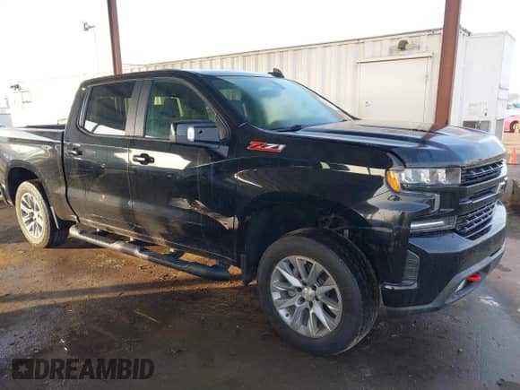 2020 Chevrolet Silverado 1500 LT Trail Boss z VIN 1GCPYFEL5LZ308780, wystawiony jako IAAI lot #41144587 z przebiegiem 62 367 mil mil oraz . Historia ofert i sprzedaży dostępna na DreamBid. Obrazek 13.