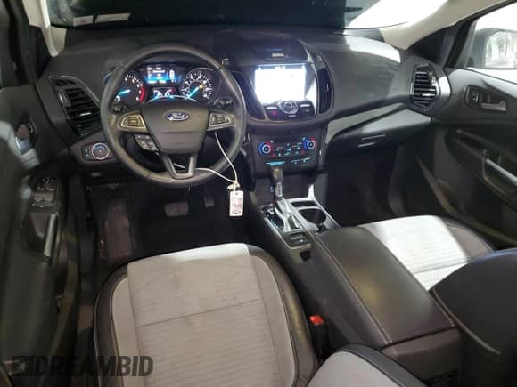 2017 Ford Escape Titanium с VIN 1FMCU9JD2HUD17267, выставлен на аукционе Copart как лот 86828485 с пробегом 72 989 миль миль и Списание • Salvage title. История ставок и продаж доступна на DreamBid. Изображение 8.