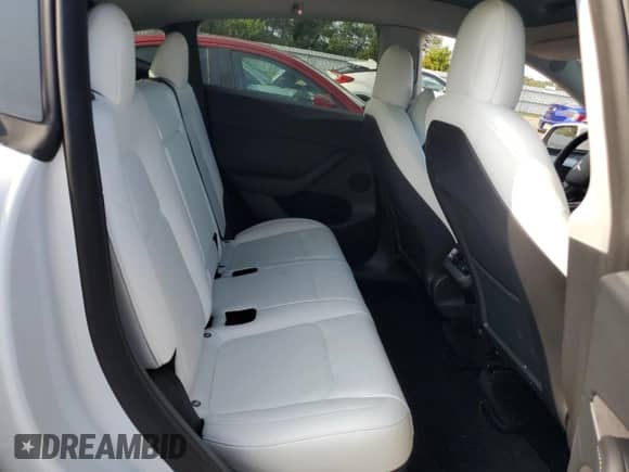 2022 Tesla Model Y Long Range с VIN 7SAYGDEEXNF536766, выставлен на аукционе Copart как лот 71866715 с пробегом 105 110 миль миль и Списание • Salvage title. История ставок и продаж доступна на DreamBid. Изображение 10.
