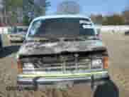 1993 Dodge Cargo z VIN 2B6HB21X5PK528473, wystawiony jako Copart lot #43371745 z przebiegiem Nie podano mil oraz Szkoda całkowita • Salvage title. Historia ofert i sprzedaży dostępna na DreamBid. Obrazek 5.