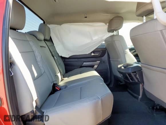 2024 Toyota Tundra SR5 with VIN 5TFLA5AB4RX030999, listed as a Copart auction lot 70390555 with 32,178 mi miles and Salvage title. Bid and sale history available at DreamBid. Image 10.