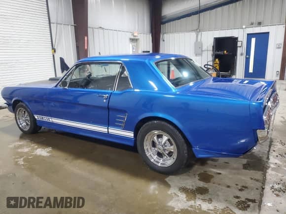 1966 Ford Mustang z VIN 6F07C360733, wystawiony jako Copart lot #86710755 z przebiegiem 32 195 mil mil oraz Szkoda całkowita • Salvage title. Historia ofert i sprzedaży dostępna na DreamBid. Obrazek 2.