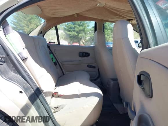 2001 Saturn SL with VIN 1G8ZG54881Z334736, listed as a IAAI auction lot 42118693 with 139,849 mi miles and . Bid and sale history available at DreamBid. Image 8.
