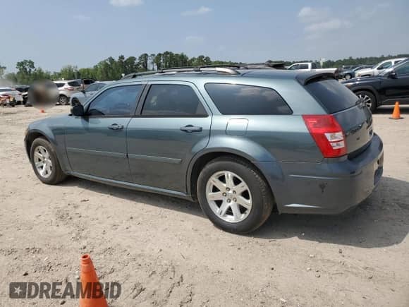 2005 Dodge Magnum SE с VIN 2D8FV48VX5H147708, выставлен на аукционе Copart как лот 51221935 с пробегом 134 554 миль миль и Чистый • Clean title. История ставок и продаж доступна на DreamBid. Изображение 2.