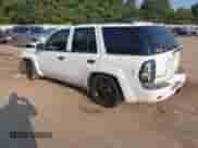 2005 Chevrolet TrailBlazer LS с VIN 1GNDS13S152176718, выставлен на аукционе IAAI как лот 43238935 с пробегом 240 330 миль миль и . История ставок и продаж доступна на DreamBid. Изображение 3.
