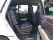 2023 Chevrolet Tahoe Premier с VIN 1GNSKSKD0PR262516, выставлен на аукционе IAAI как лот 42473875 с пробегом 83 461 миль миль и . История ставок и продаж доступна на DreamBid. Изображение 8.