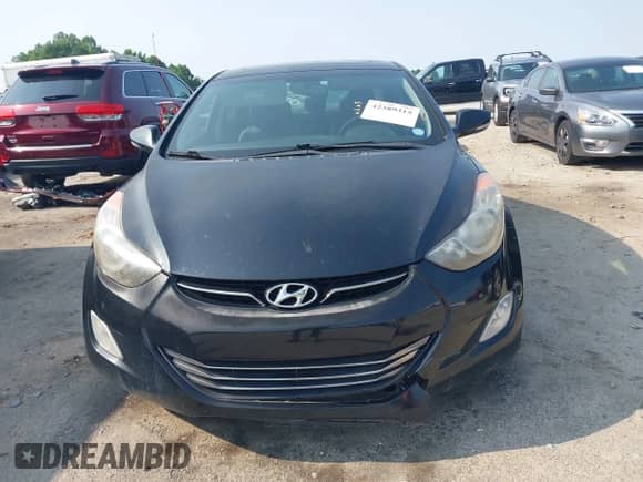 2013 Hyundai Elantra GLS z VIN KMHDH4AEXDU656597, wystawiony jako IAAI lot #42389315 z przebiegiem 173 093 mil mil oraz . Historia ofert i sprzedaży dostępna na DreamBid. Obrazek 12.