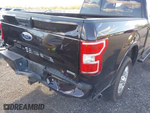 2019 Ford F-150 XL с VIN 1FTFW1E48KFA30678, выставлен на аукционе IAAI как лот 43450307 с пробегом 71 402 миль миль и . История ставок и продаж доступна на DreamBid. Изображение 17.