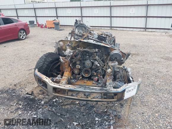 2020 Ford F-150 XL z VIN 1FTEW1E5XLFA45687, wystawiony jako IAAI lot #43376574 z przebiegiem Nie podano mil oraz . Historia ofert i sprzedaży dostępna na DreamBid. Obrazek 11.