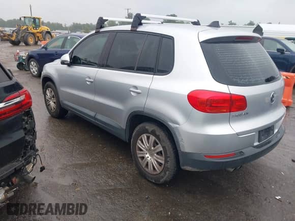2014 Volkswagen Tiguan с VIN WVGCV3AX7EW529179, выставлен на аукционе IAAI как лот 42379530 с пробегом 151 335 миль миль и . История ставок и продаж доступна на DreamBid. Изображение 3.