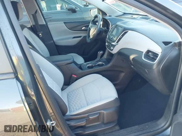 2021 Chevrolet Equinox LS z VIN 2GNAXHEV1M6123832, wystawiony jako IAAI lot #43411817 z przebiegiem 105 062 mil mil oraz . Historia ofert i sprzedaży dostępna na DreamBid. Obrazek 5.