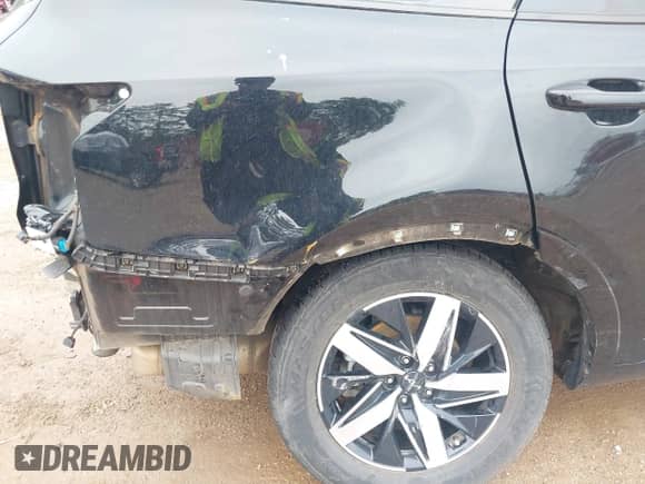 2023 Kia Sorento EX with VIN 5XYRH4LF8PG201804, listed as a IAAI auction lot 42096682 with 50,934 mi miles and . Bid and sale history available at DreamBid. Image 6.